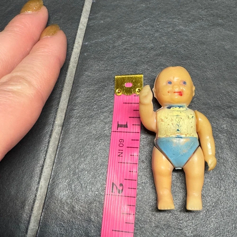 Vintage Renwal No 8 USA Hard Plastic Miniature Baby Doll Lot 4pc Mid Century Toy